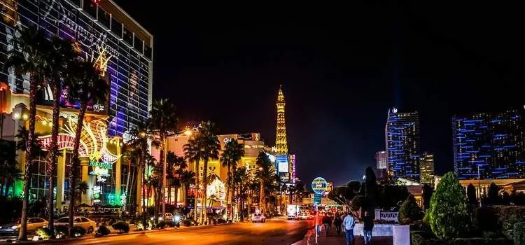 cheap things to do in vegas Las Vegas Strip