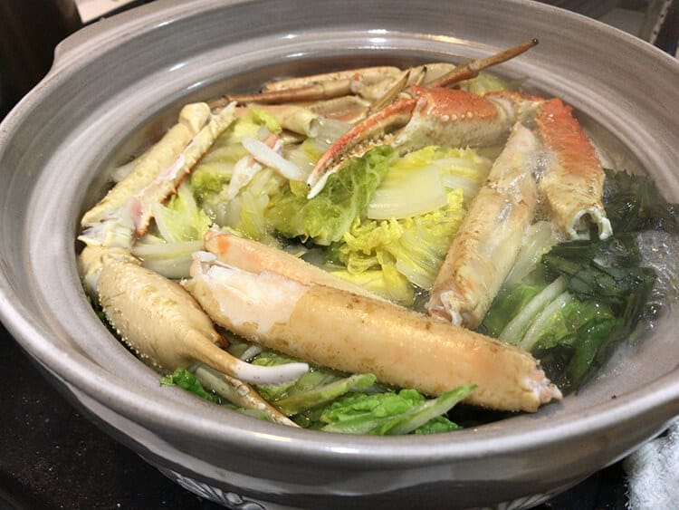 kani-taberu-jyunbi191112_043.jpg ズワイガニをみんなで美味しく召し上がる