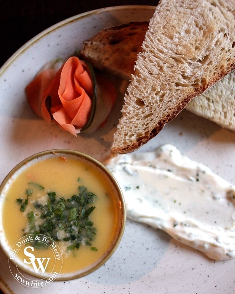 Gorgeous sourdough bread with garlic mayo and crab pot.