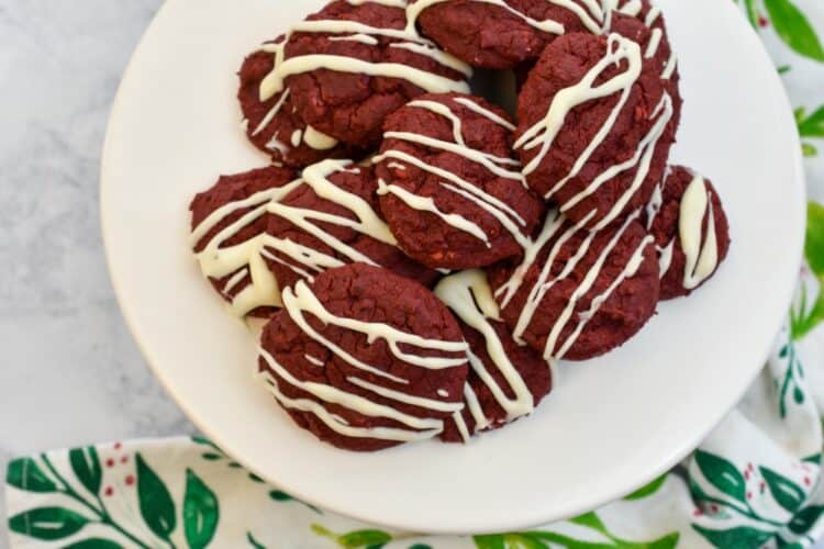 keto red velvet cookies