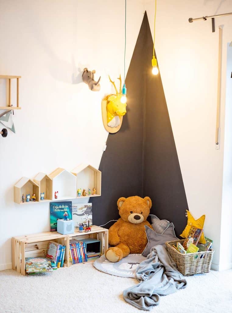 Unsere Leseecke im Kinderzimmer