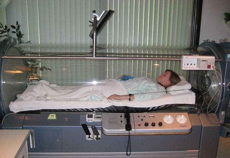 HyperBaric Oxygen Therapy Chamber