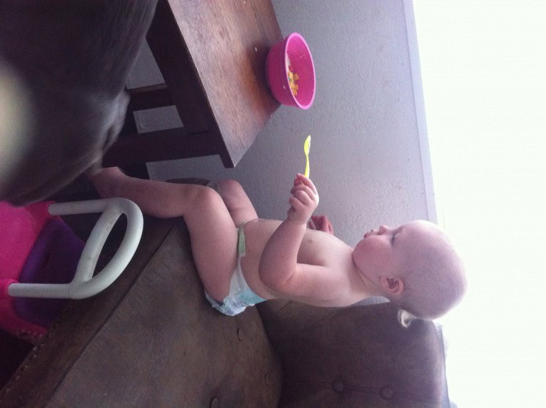 And she's cute doing it!