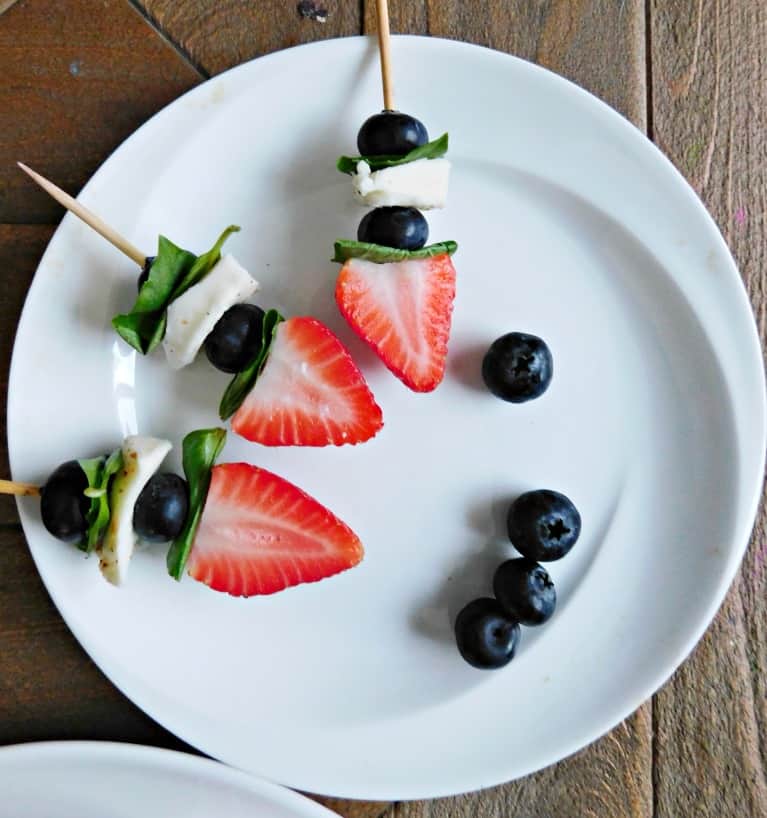 Berry Mozza Bites