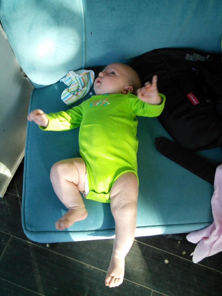 MiniM sstarted doing her little dance which means she's waking up...