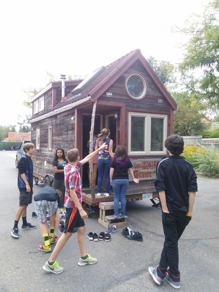 While Guillaume and Jenna were in town I talked them into stopping by our local 8th grade class who is doiing a tiny house project, they were great sports and the kiddos LOVED seeing a tiny house first hand!