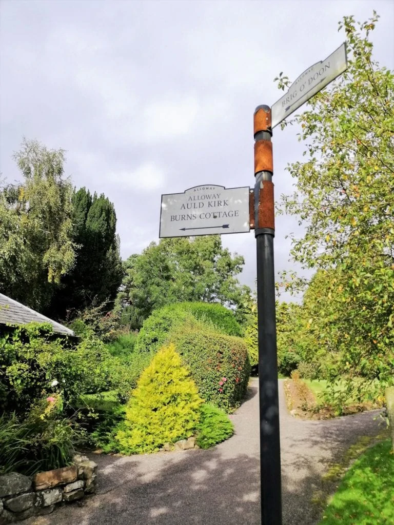 Sign for Burns Cottage and Big O' Doon