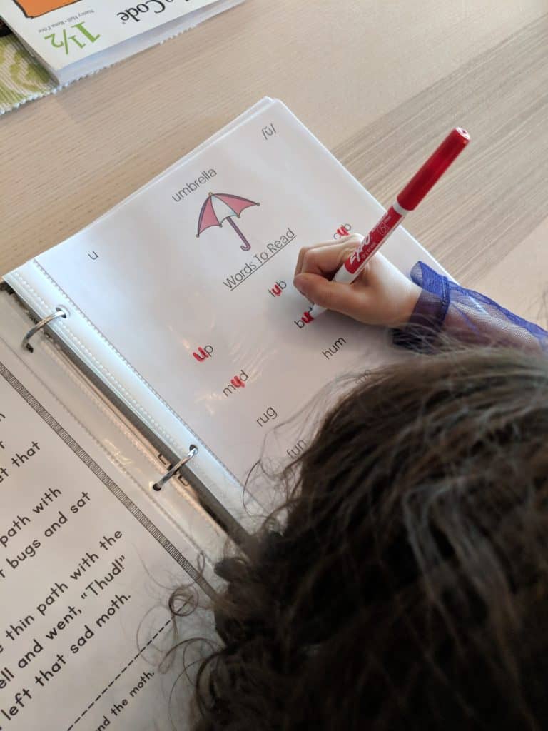 muscle memory for backwards letters - letter reversal strategies