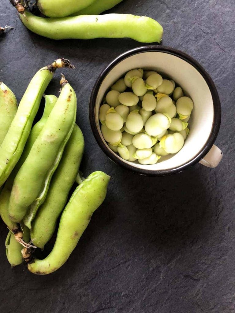 500 g bag of broad bean pods gives around 100 g of beans