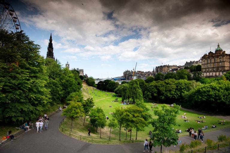 Junior Homestay English Summer School Edinburgh