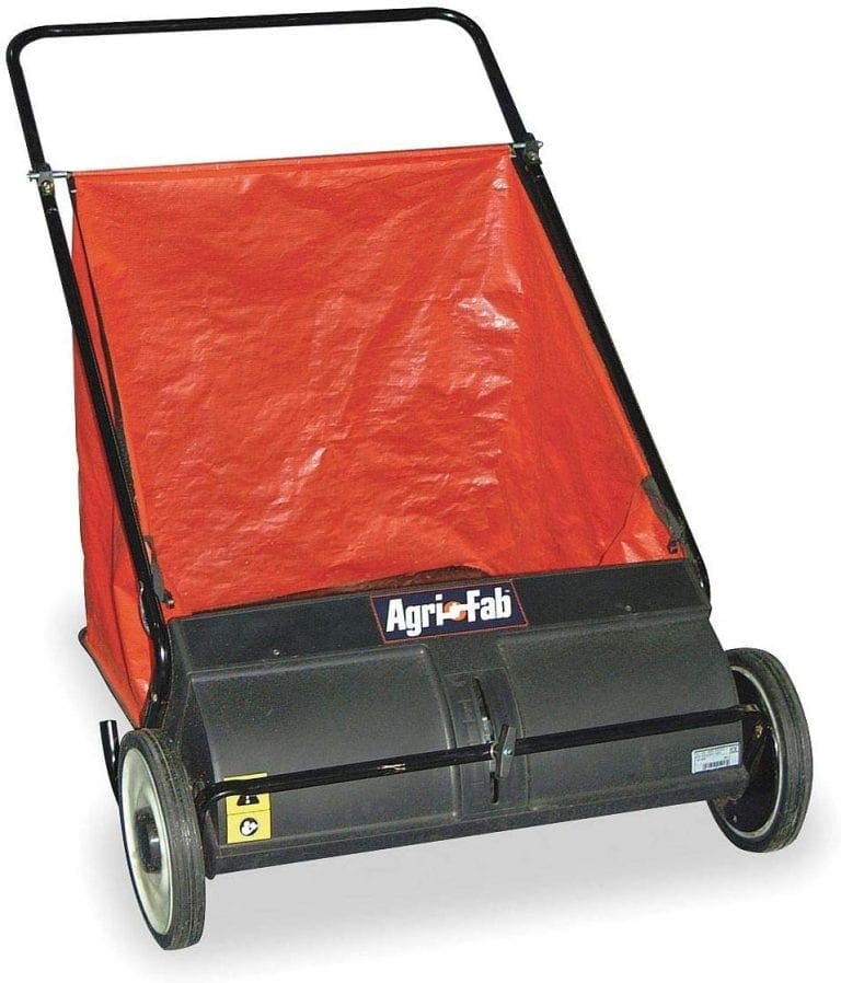 Manual Agri Fab Lawn Sweeper