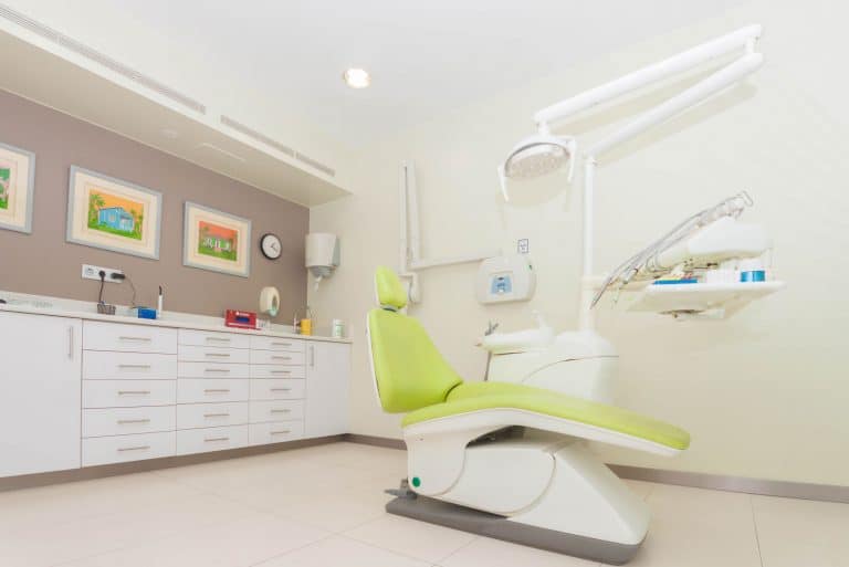 dentista en el barrio delicias