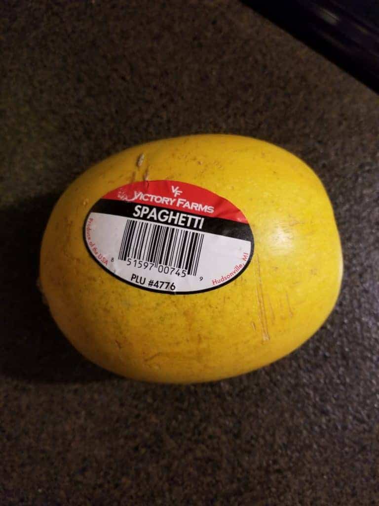 How to cook and cut a spaghetti squash