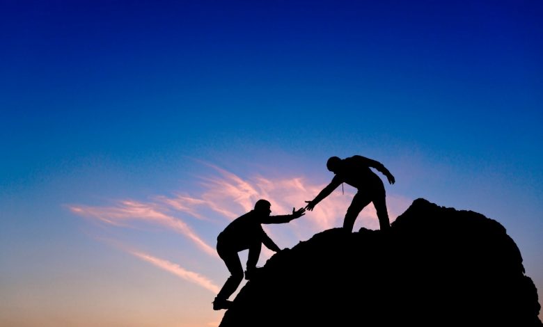 22 خاطرة محفزة عن الإيثار