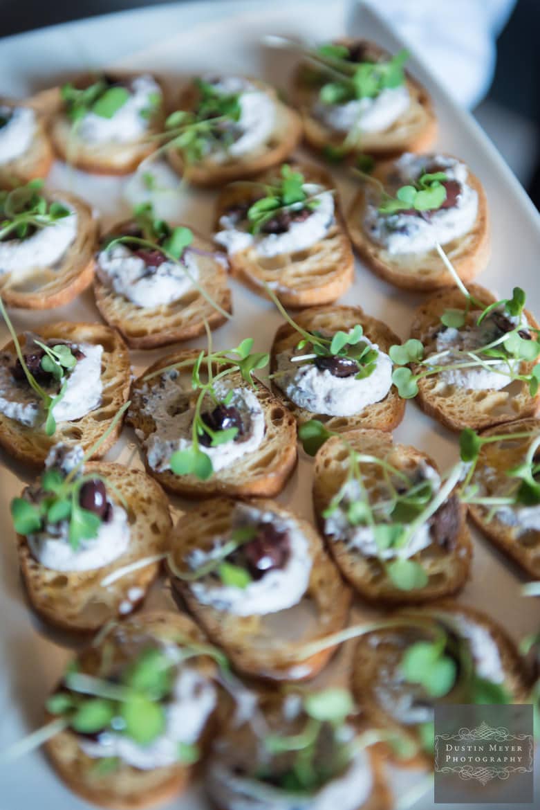 Wedding cocktail hour hors d'oeuvres | Austin Wedding Photographers Wedding cocktail hour hors d'oeuvres | Austin Wedding Photographers