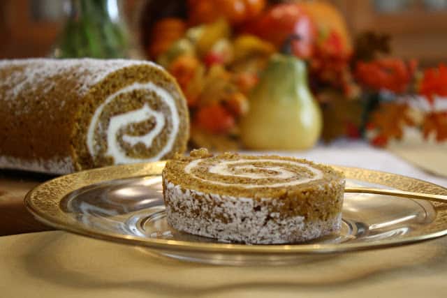 Pumpkin Roll with Cream Cheese Filling