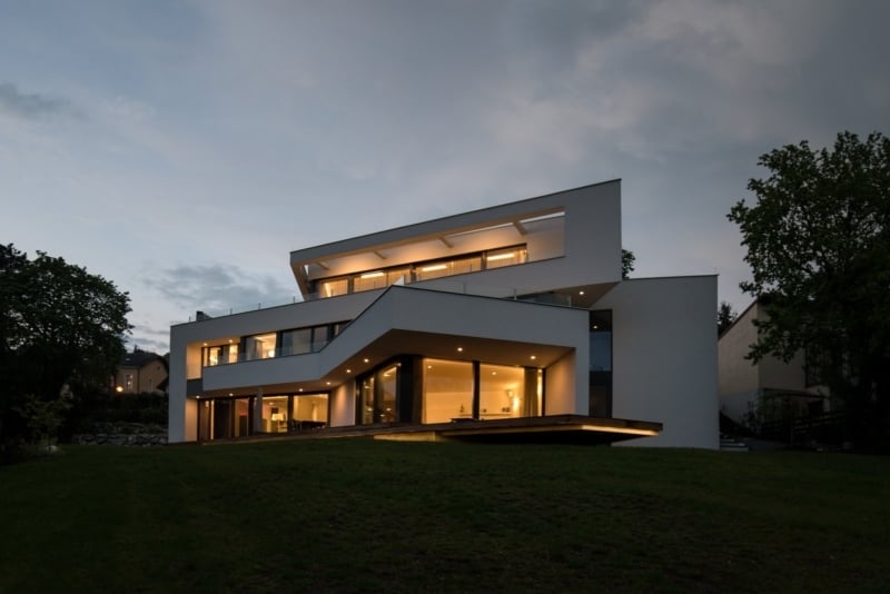 Haus Am Hang Bauen Hanghaus In Moderner Architektur Avantecture
