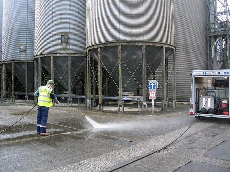Factory Thorough Cleaning Montreal Factory Thorough Cleaning Montreal