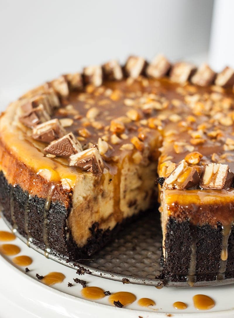 Snickers Cheesecake