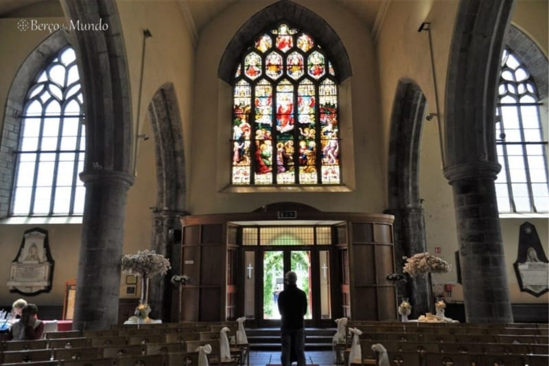 igreja no centro de Galway