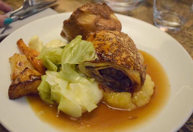 Sunday Lunch in Whitley Bay at Hinnies