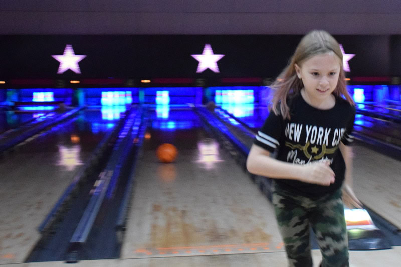 Teesside Park Christmas Shopping and Bowling