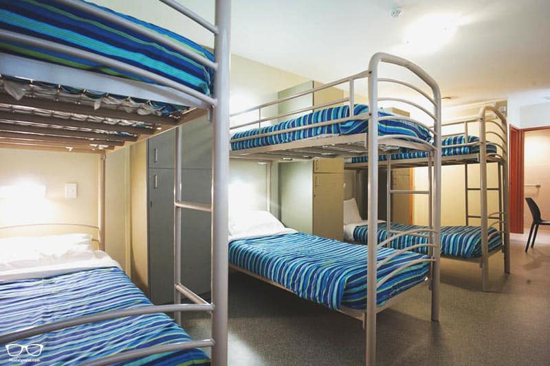 3 BEST and COOLEST Hostels in Brisbane 2020 (SoloTraveler + Map)