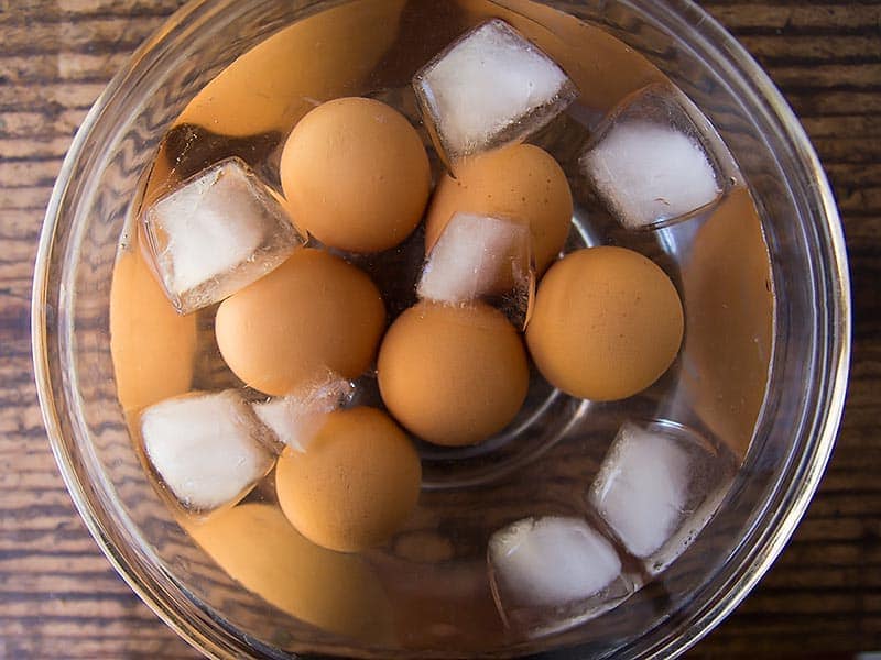 Perfect Instant Pot Hard Boiled Eggs Easy Peel · Leelalicious