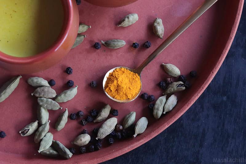 Turmeric Milk Recipe | Manjal Milagu Paal