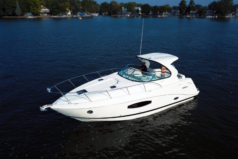Guide To Cabin Cruisers Plus 10 Of The Best Crow Survival