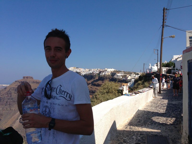 La camminata lungo la costa da Thira a Imerovigli