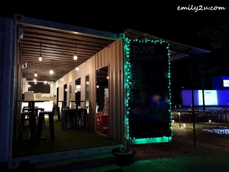 11. Din's Food LAB
