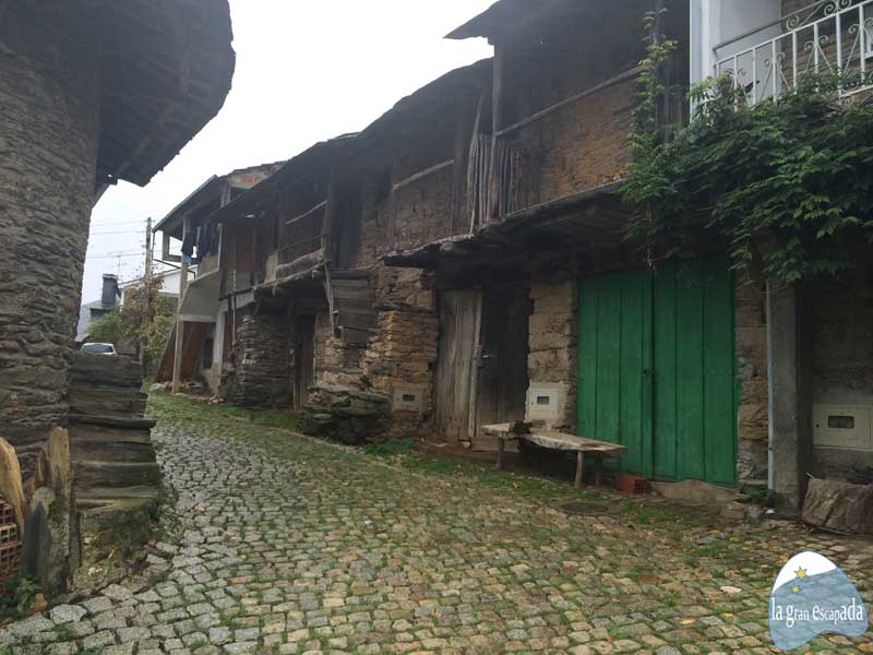 Calle en Rihonor de Castilla - Rio de Onor