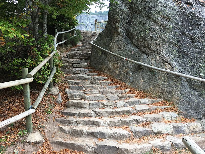 La Laguna Negra - Soria - Tramito de escaleras