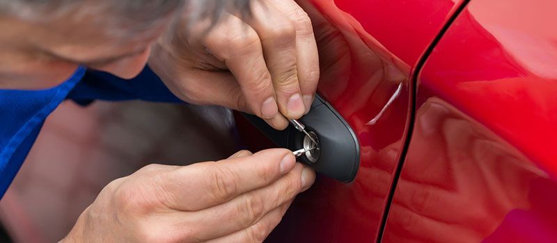what is a locksmit?