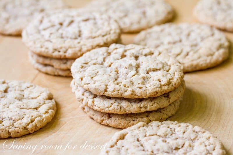 Old-Fashioned Iced Oatmeal Cookies-1