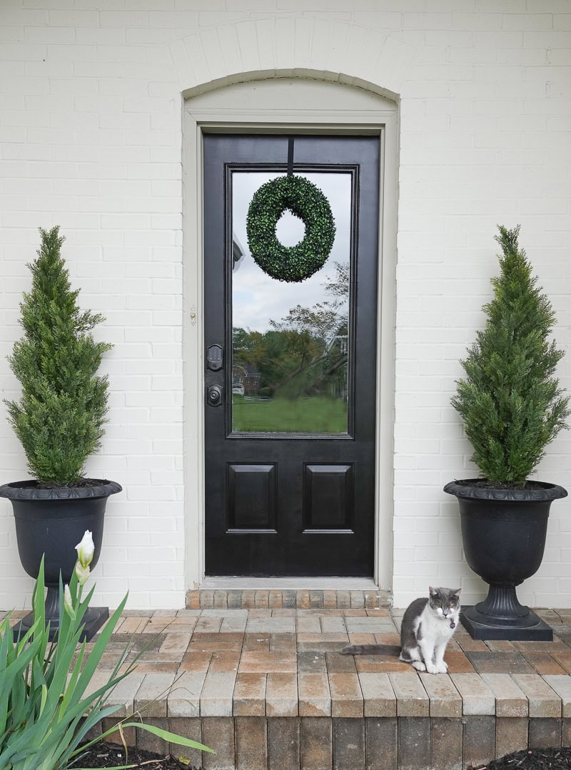 How to paint exterior doors