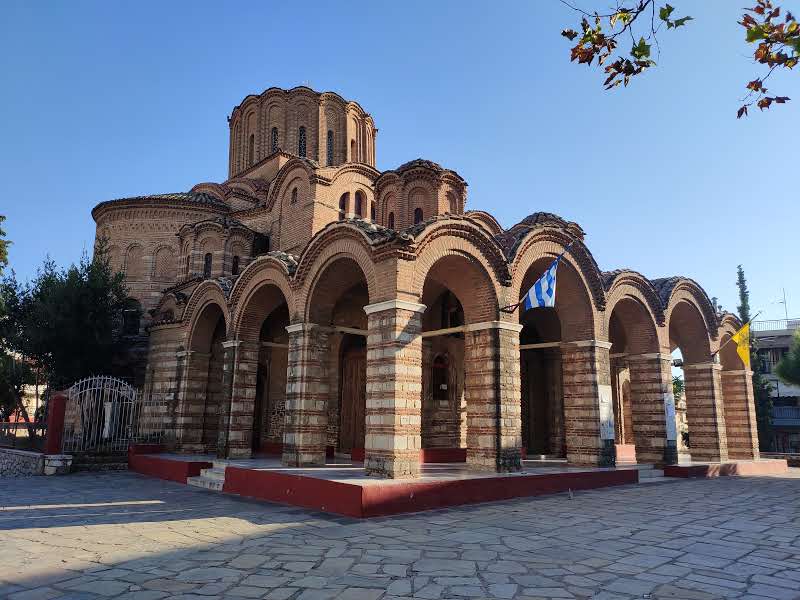 24 hours in Thessaloniki church of Elijah