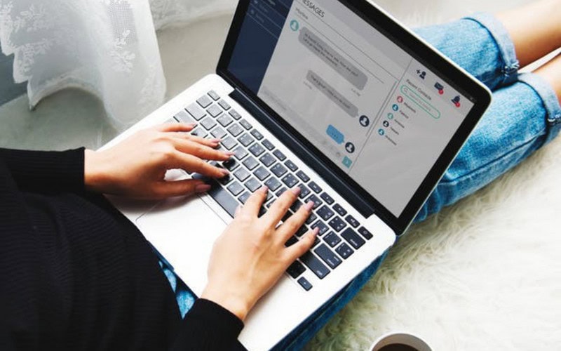 laptop on lap_blog_goals