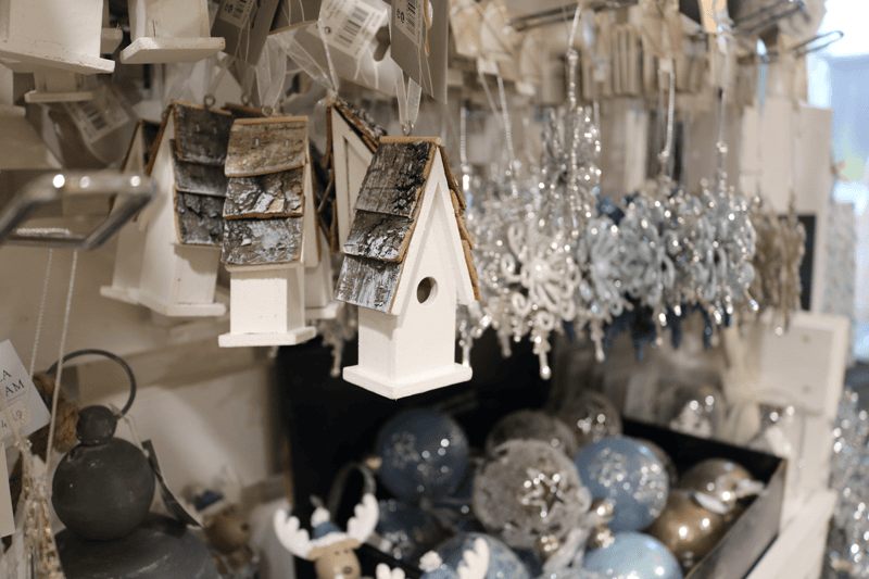 christmas-gift-shop-mold–flintshire