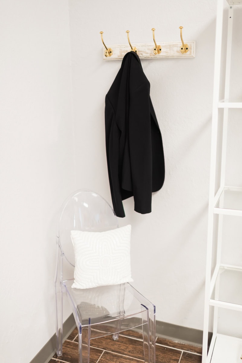 small bedroom closet organization
