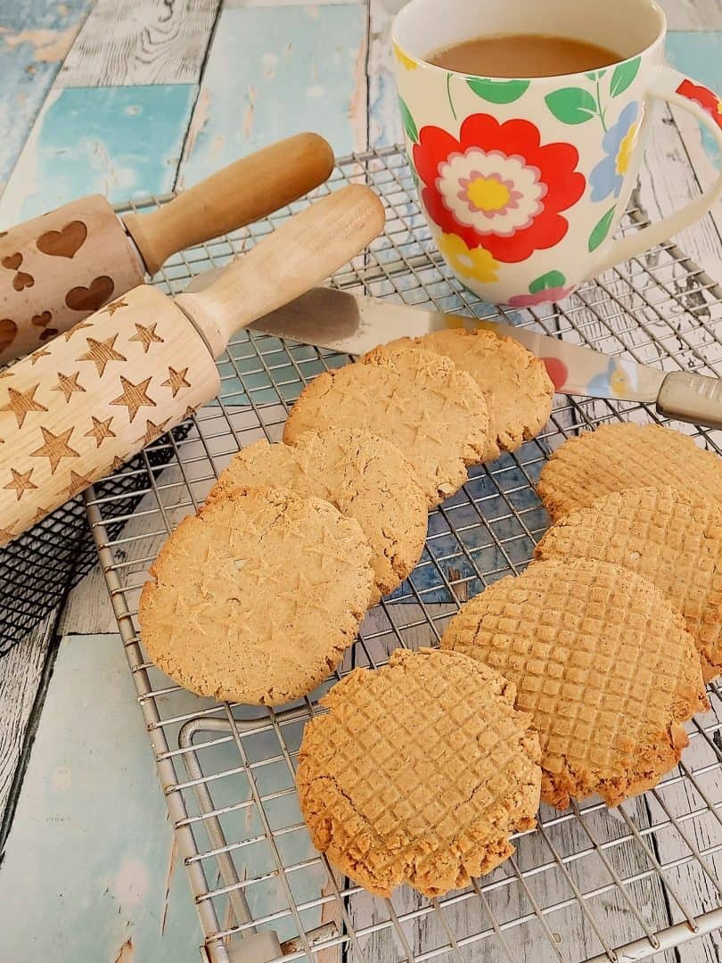 Vegan and Gluten Free Peanut Butter Cookies