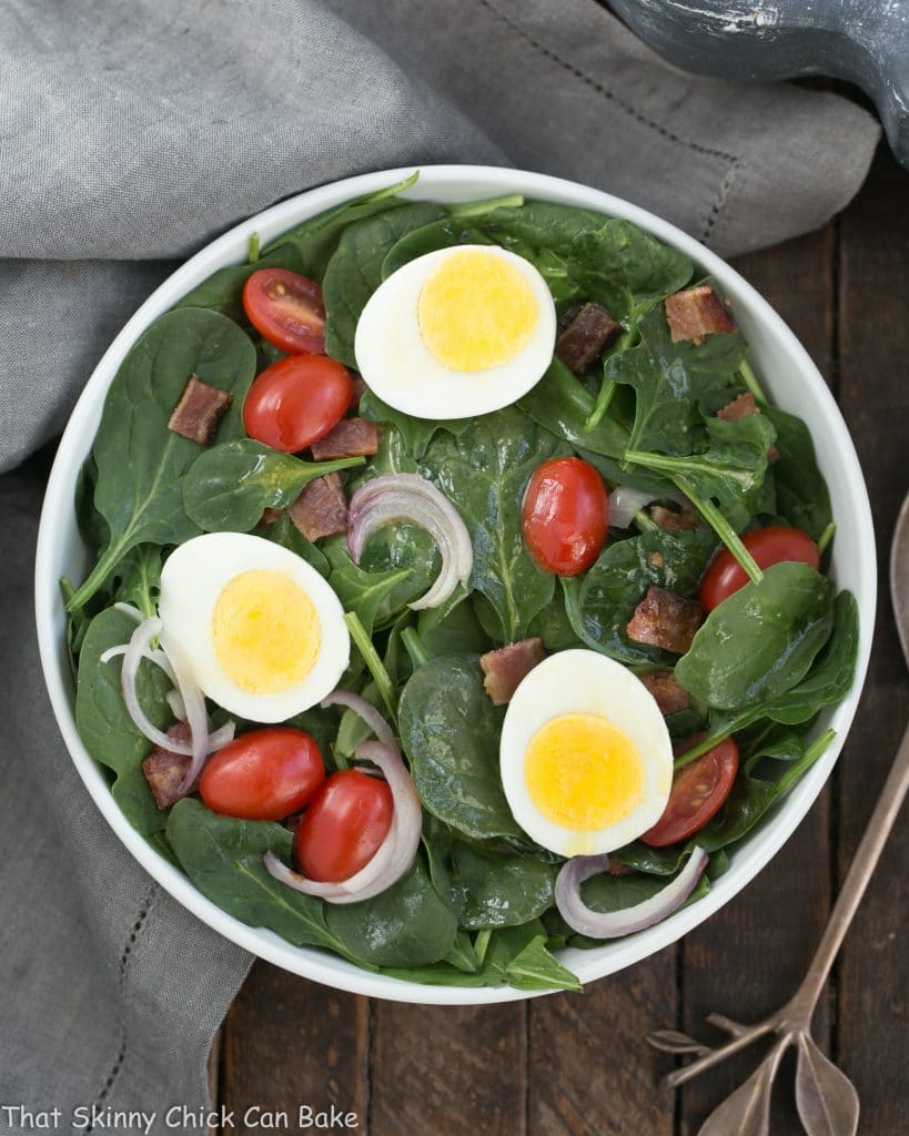 EASY SPINACH SALAD WITH BACON EGGS AND TOMATOES THAT
