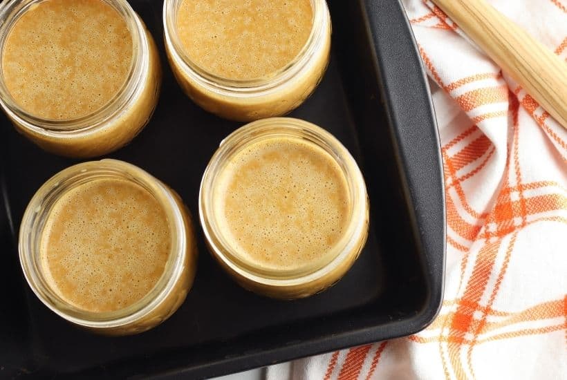 For the perfect easy fall mason jar dessert, this Pumpkin Pie in a Jar recipe is just what you need. Consisting of pumpkin puree and several other easy-to-find ingredients that you likely already have at home, this fall favorite is easy to make and delicious to taste. This pumpkin mason jar recipe is a tasty twist on the classic pumpkin pie recipe. This fall dessert is also a delicious Thanksgiving dessert recipe too.