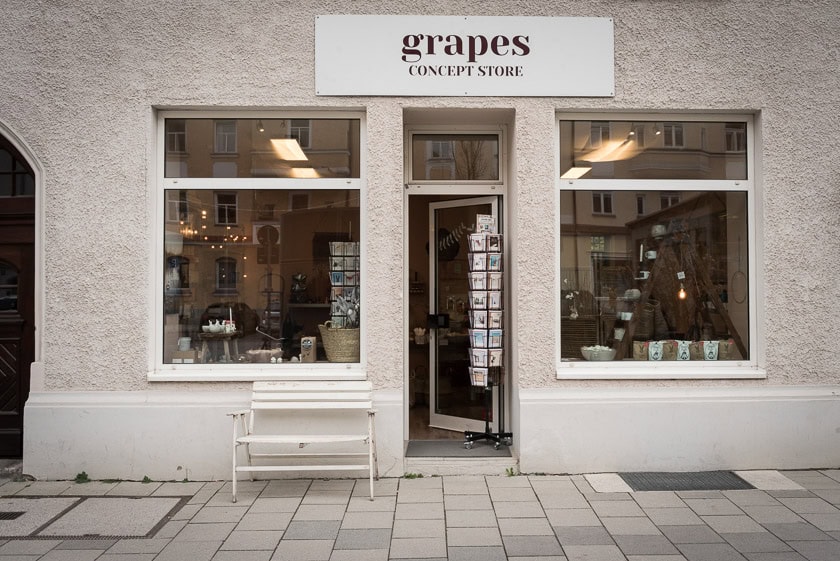 Grapes Concept Store 8 Grapes concept store DSC 7556
