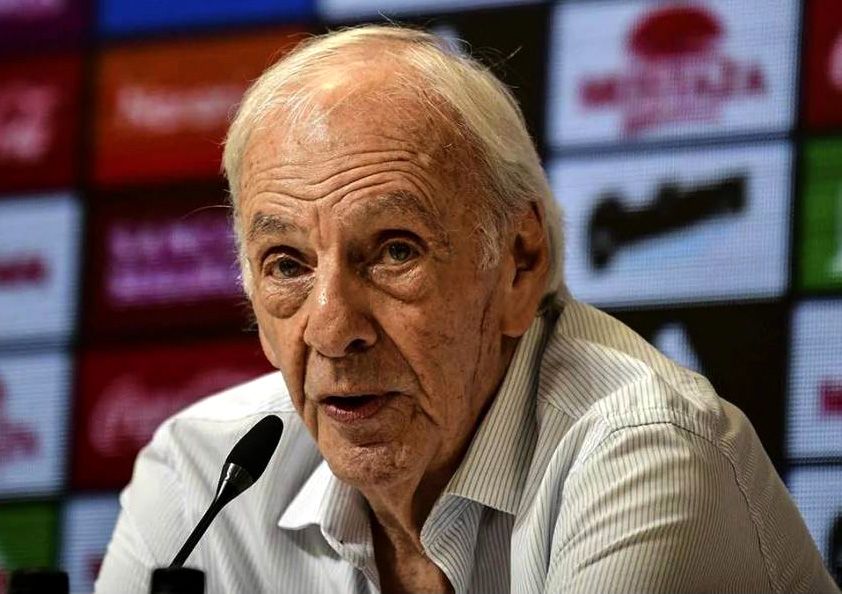 Menotti defender la vida