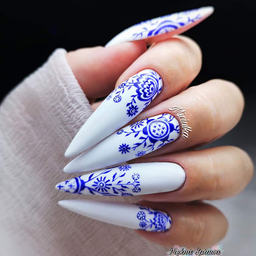 Inspiracje - Folkowe inspiracje w manicure 3 folkowe inspiracje w manicure