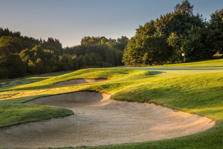 Golf Breaks Wiltshire Golf and Hotels in Wiltshire