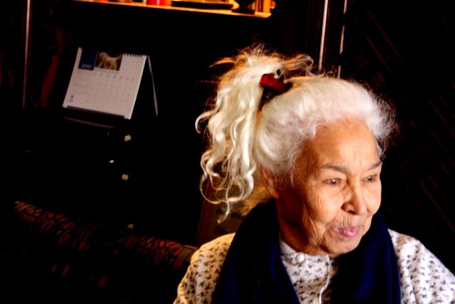 Nawal el Saadawi. Photographed by Matilde LHour and reproduced here under a Attribution-NonCommercial-ShareAlike 2.0 Generic (CC BY-NC-SA 2.0) licence. Sourced from Flickr clepsydre/5338954187/