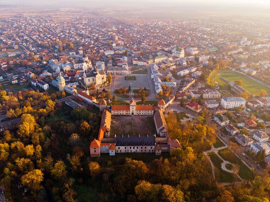 8 "must-run" трейл забігів в Україні в 2020 році 1 Жолковский Замок